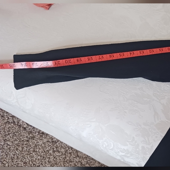 INC International Concepts Sweater with Faux Fur Collar. L Black NWOT - Picture 10 of 16